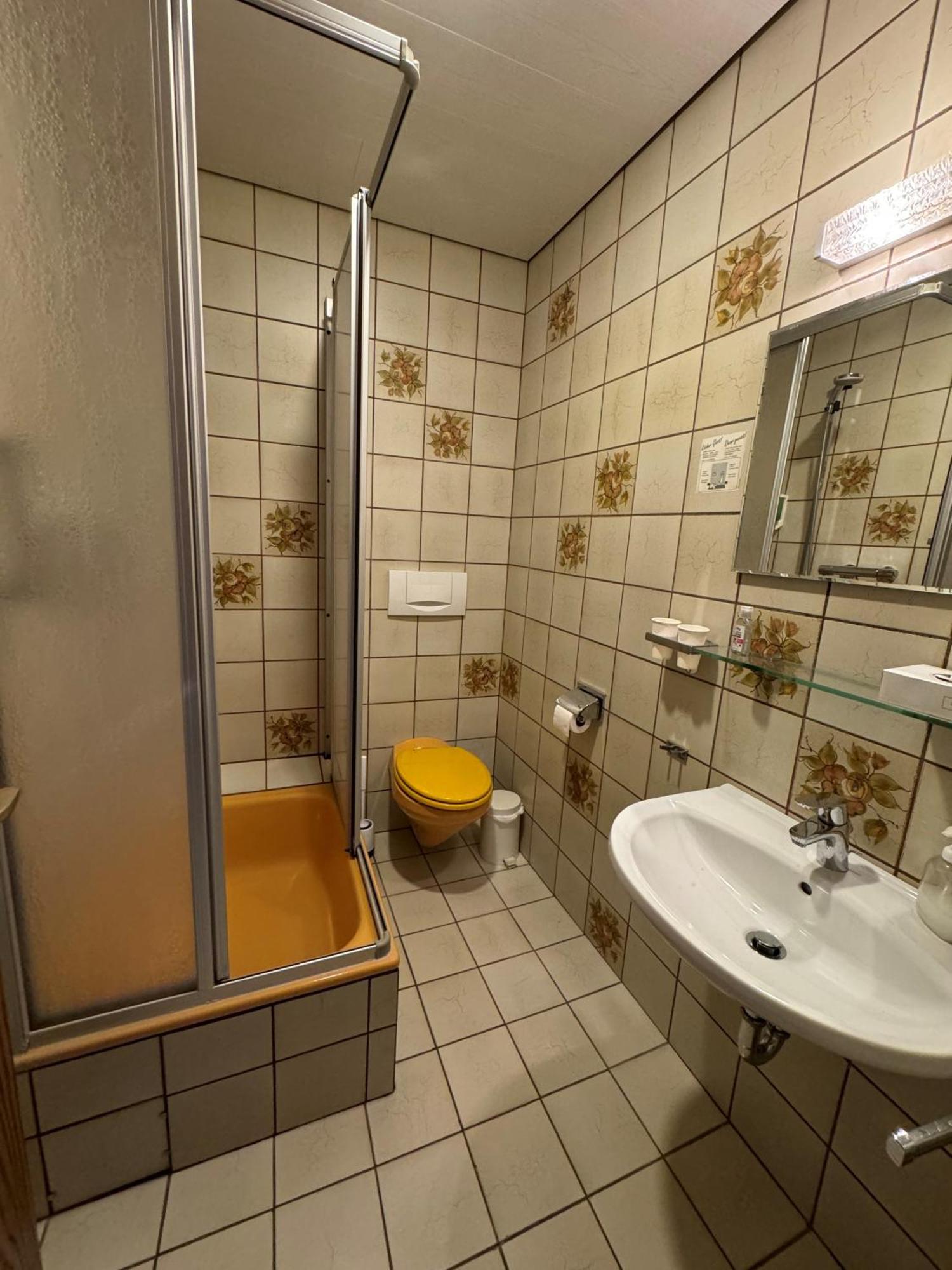 Hotel Zur Muehle イーザーローン 部屋 写真